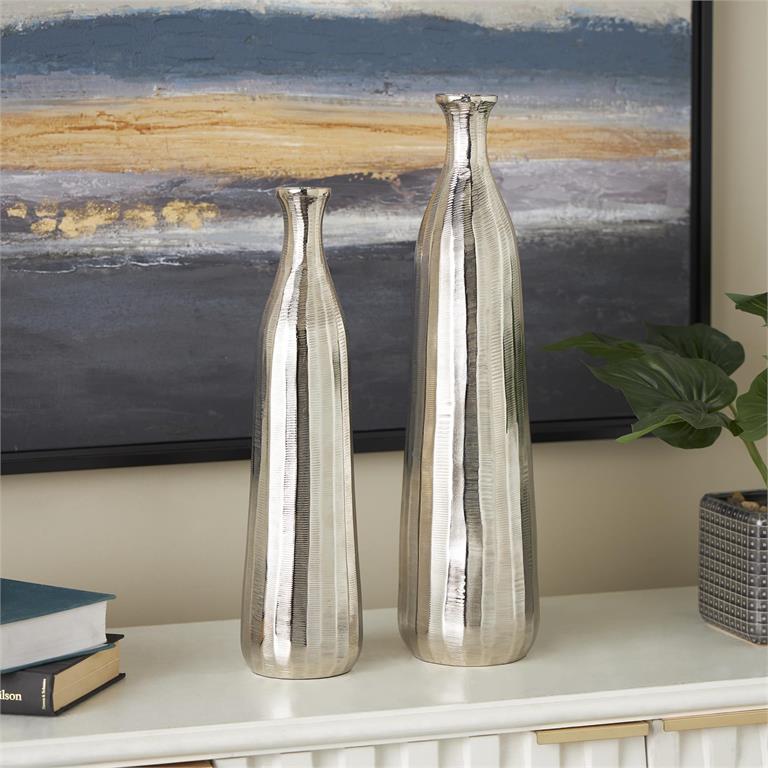 Silver Aluminum Metal Vase with Wavy Accents and Textured Ridges, Set of 2