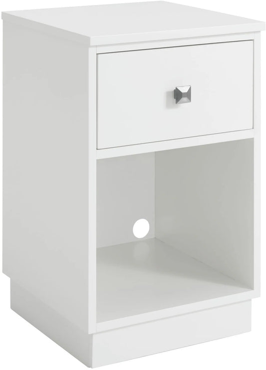 Holly White Nightstand w/power