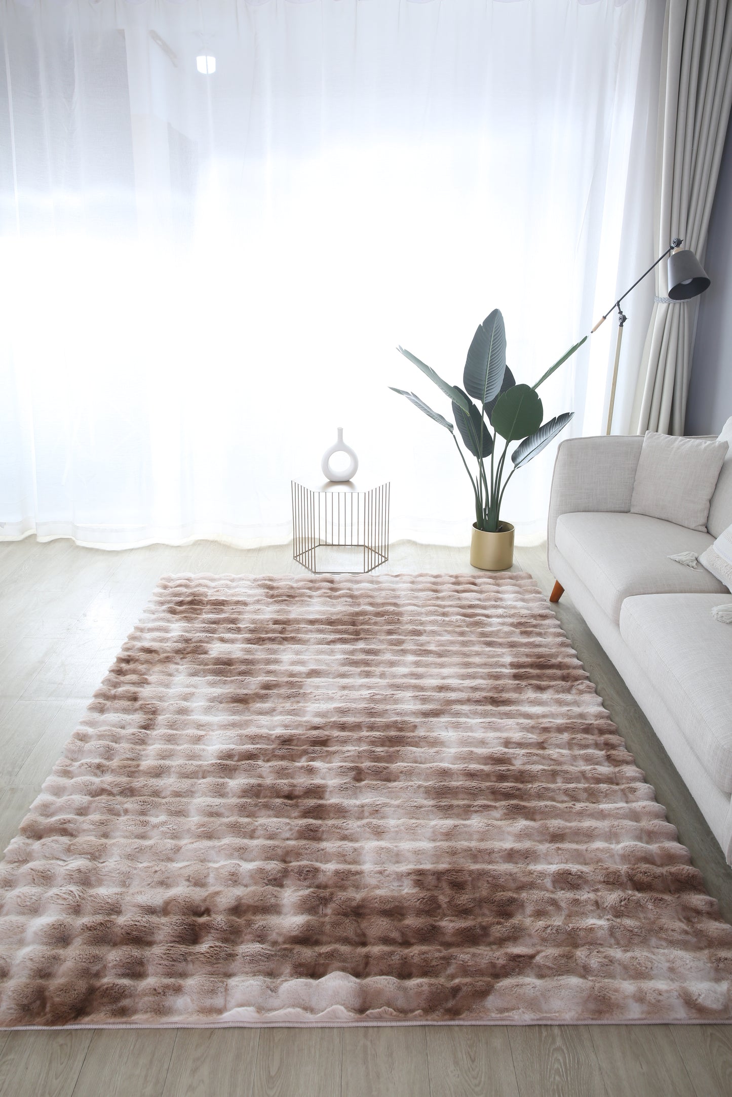 Ruby Shaggy Beige RUG