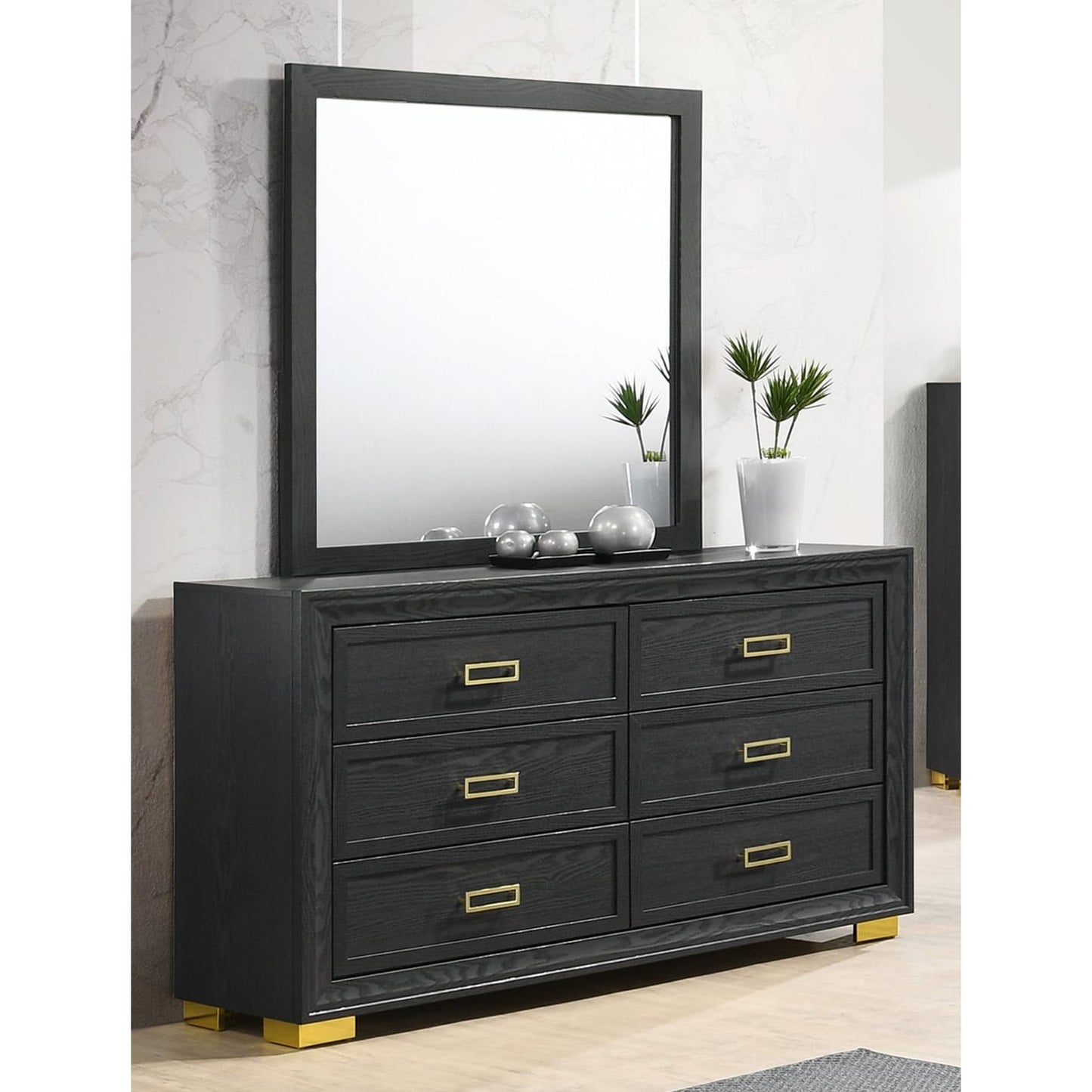 Pepe Black Dresser & Mirror Set