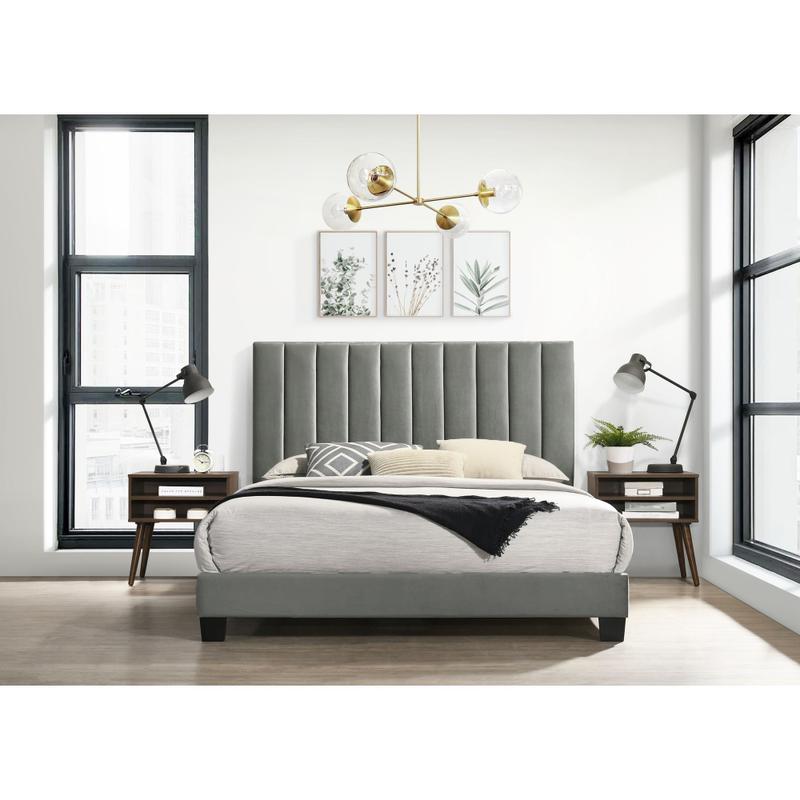 Coyote King Bed W/Carroll Grey W/2 End Tables